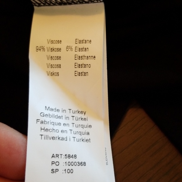 Top - Picture 4 of 7